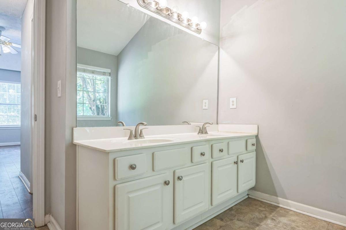 2210 Pemberton Point Buford - 25