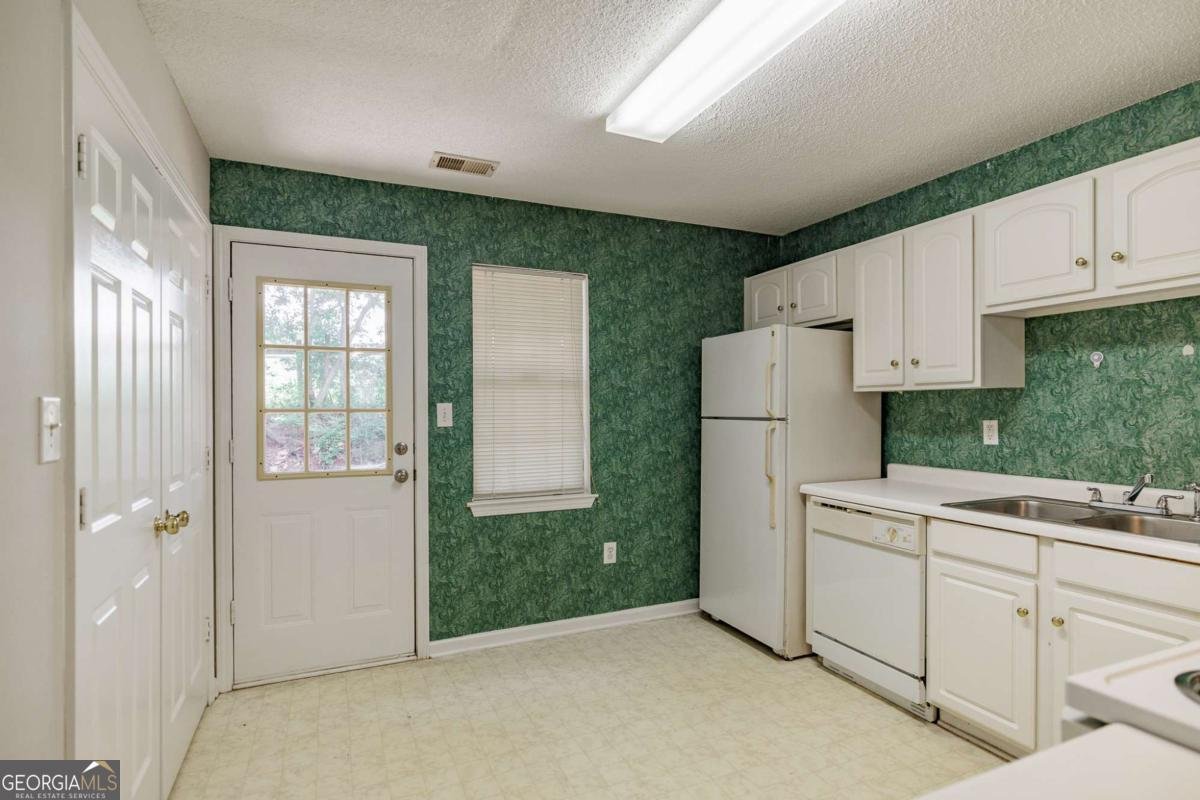 100 Woodstone Drive Athens - 6