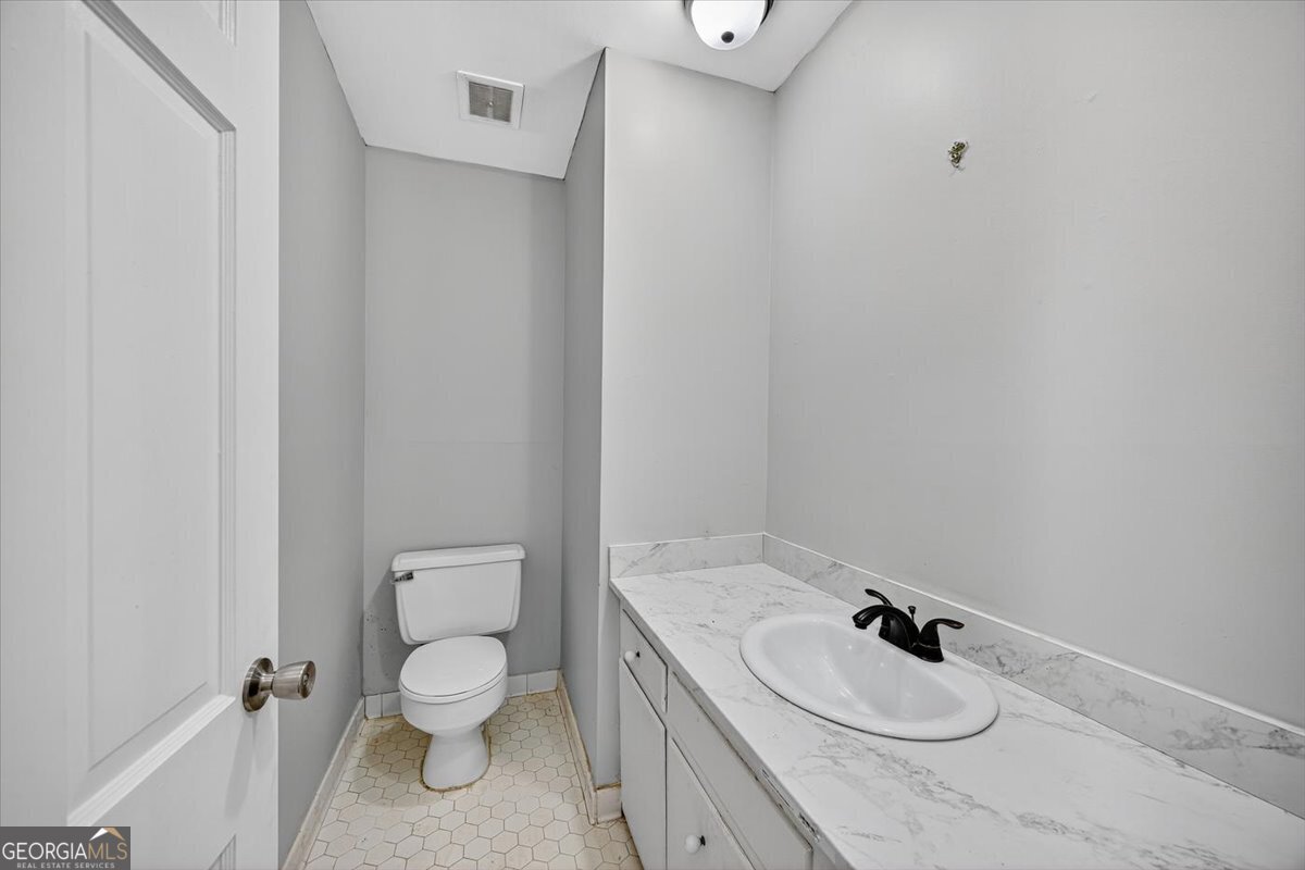 3096 Stuart Drive Macon - 12