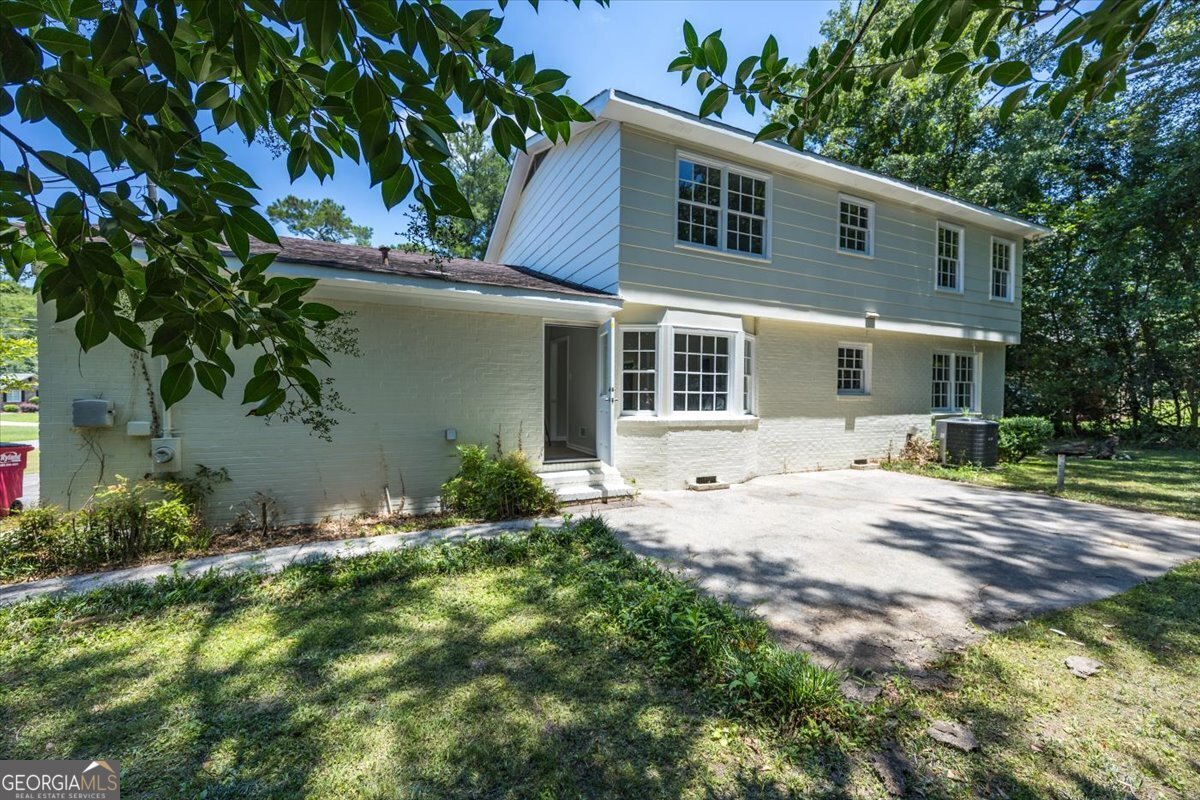 3096 Stuart Drive Macon - 34