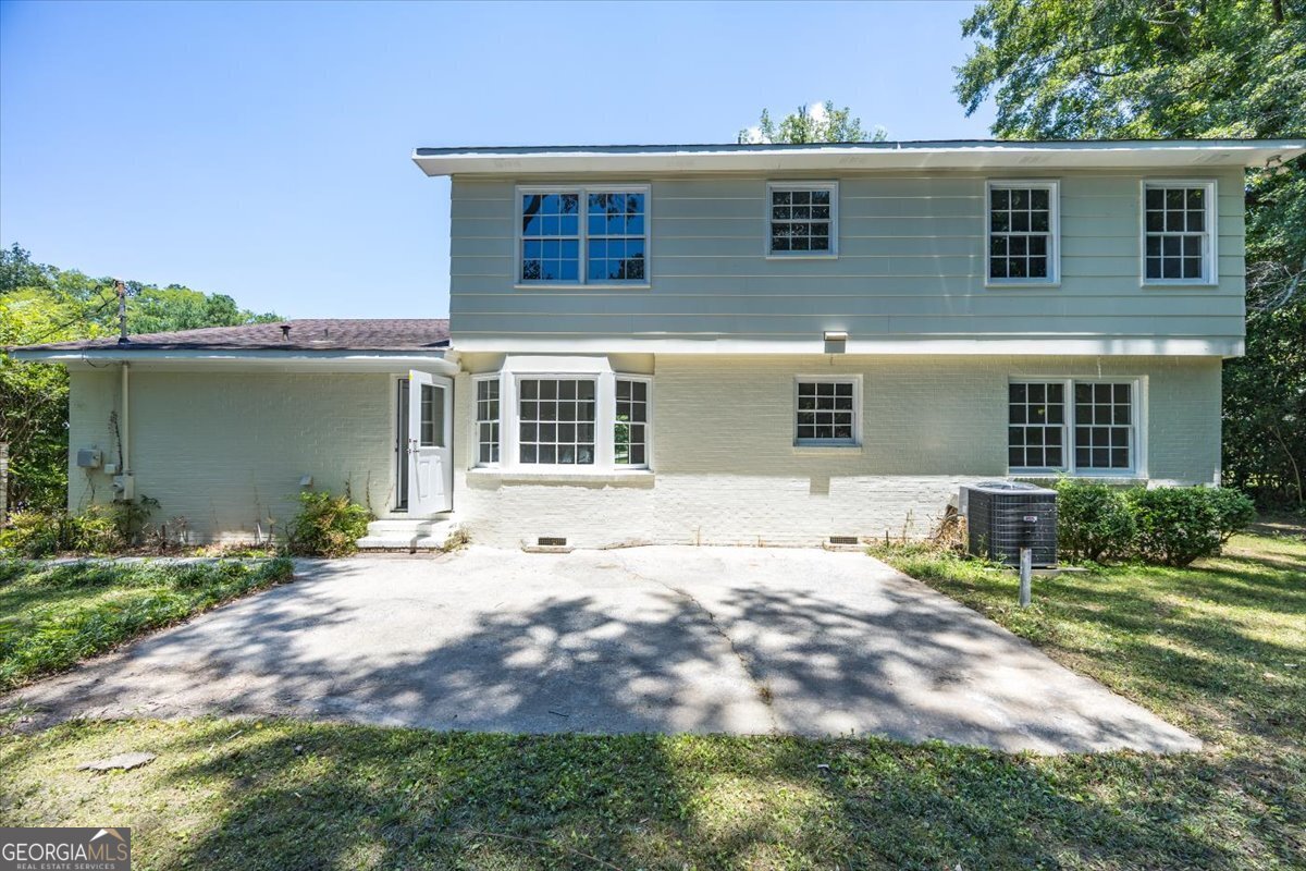3096 Stuart Drive Macon - 35