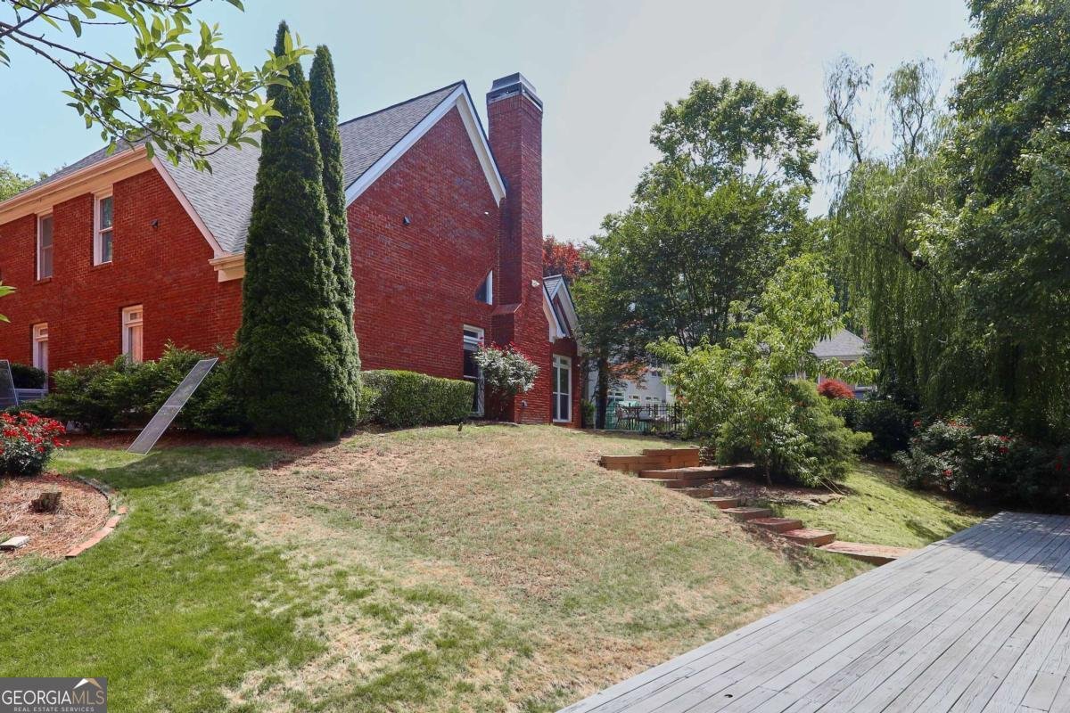 1174 Brookhaven North Circle Atlanta - 38