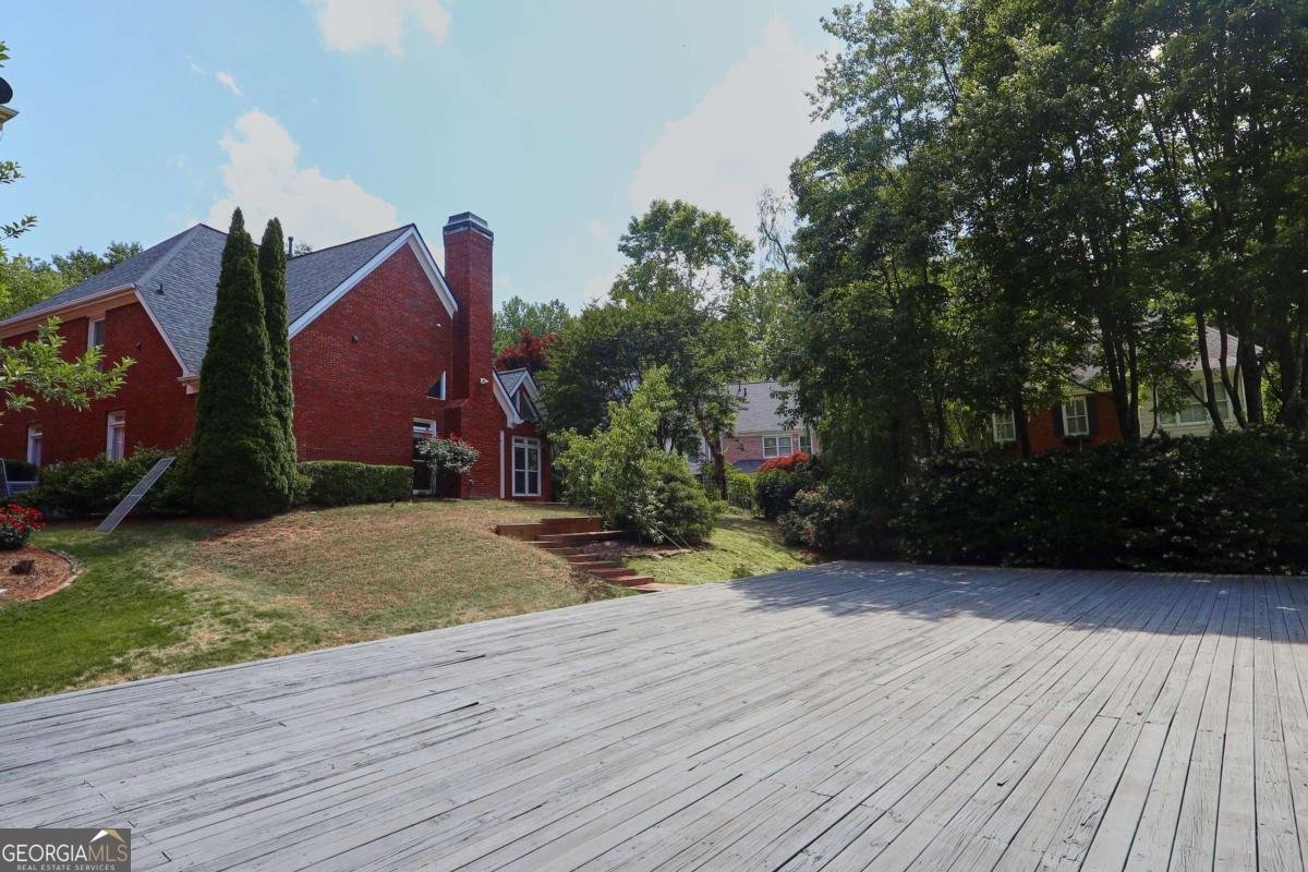 1174 Brookhaven North Circle Atlanta - 39