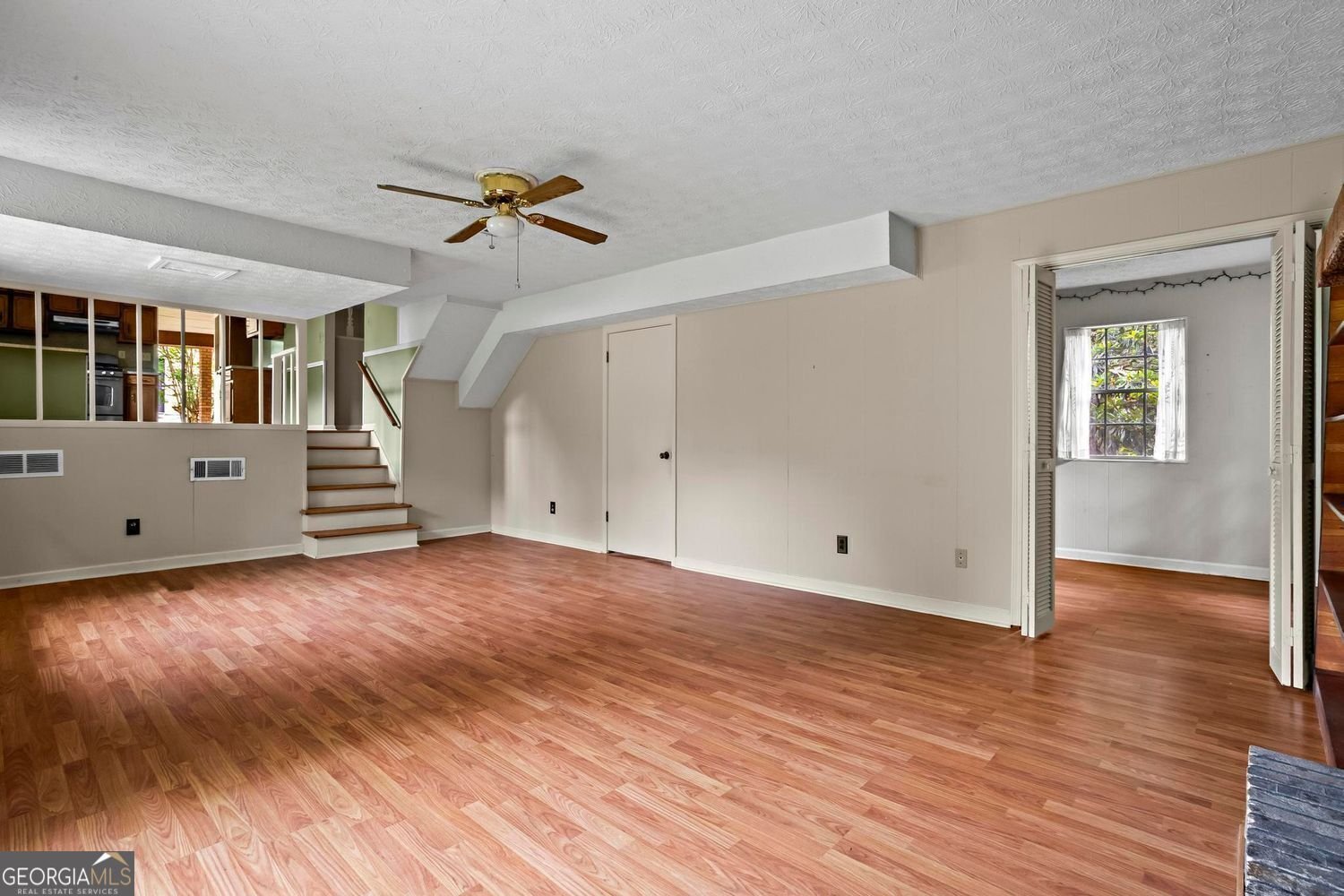 140 Carriage Circle Stockbridge - 14