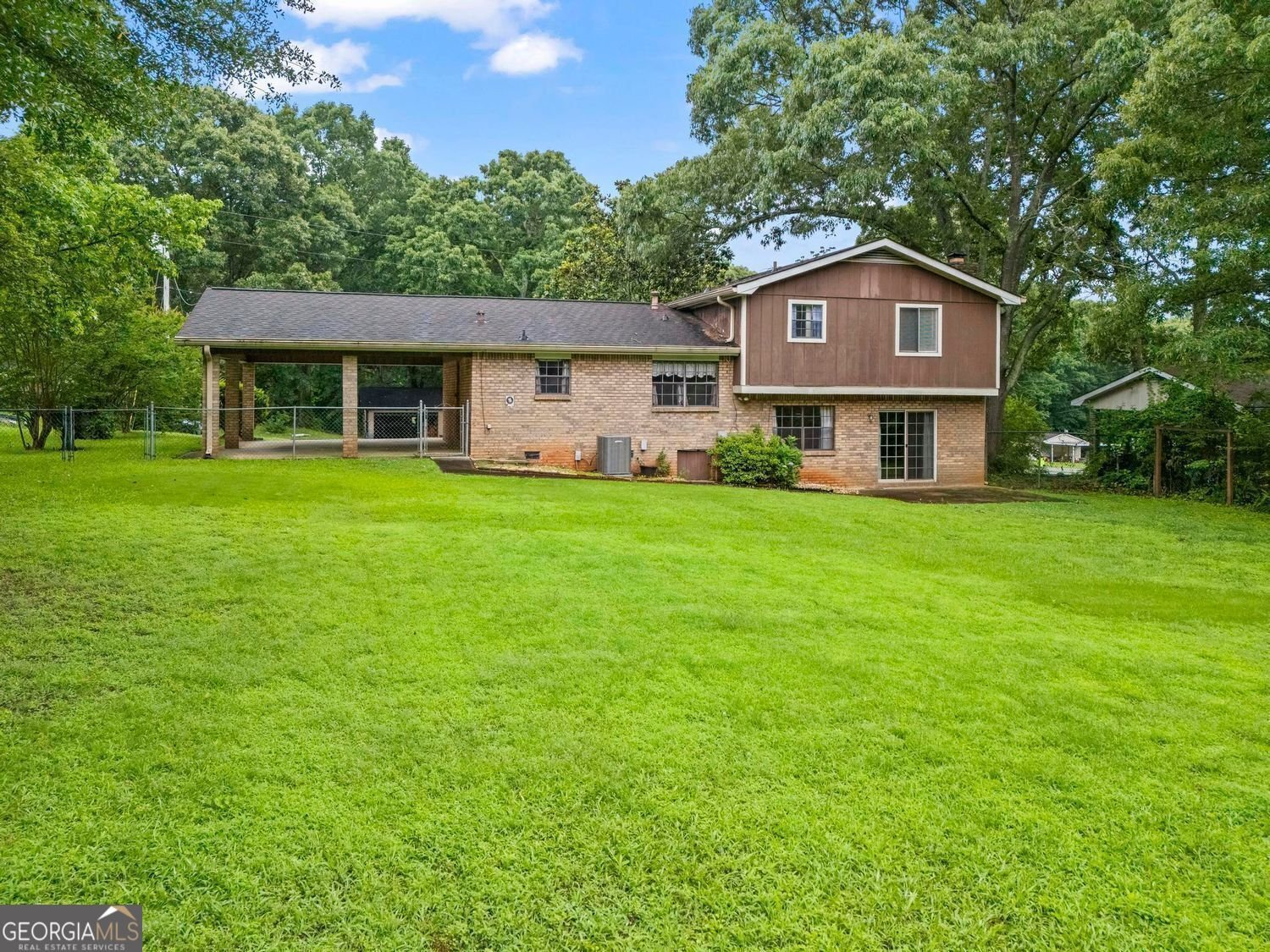 140 Carriage Circle Stockbridge - 24