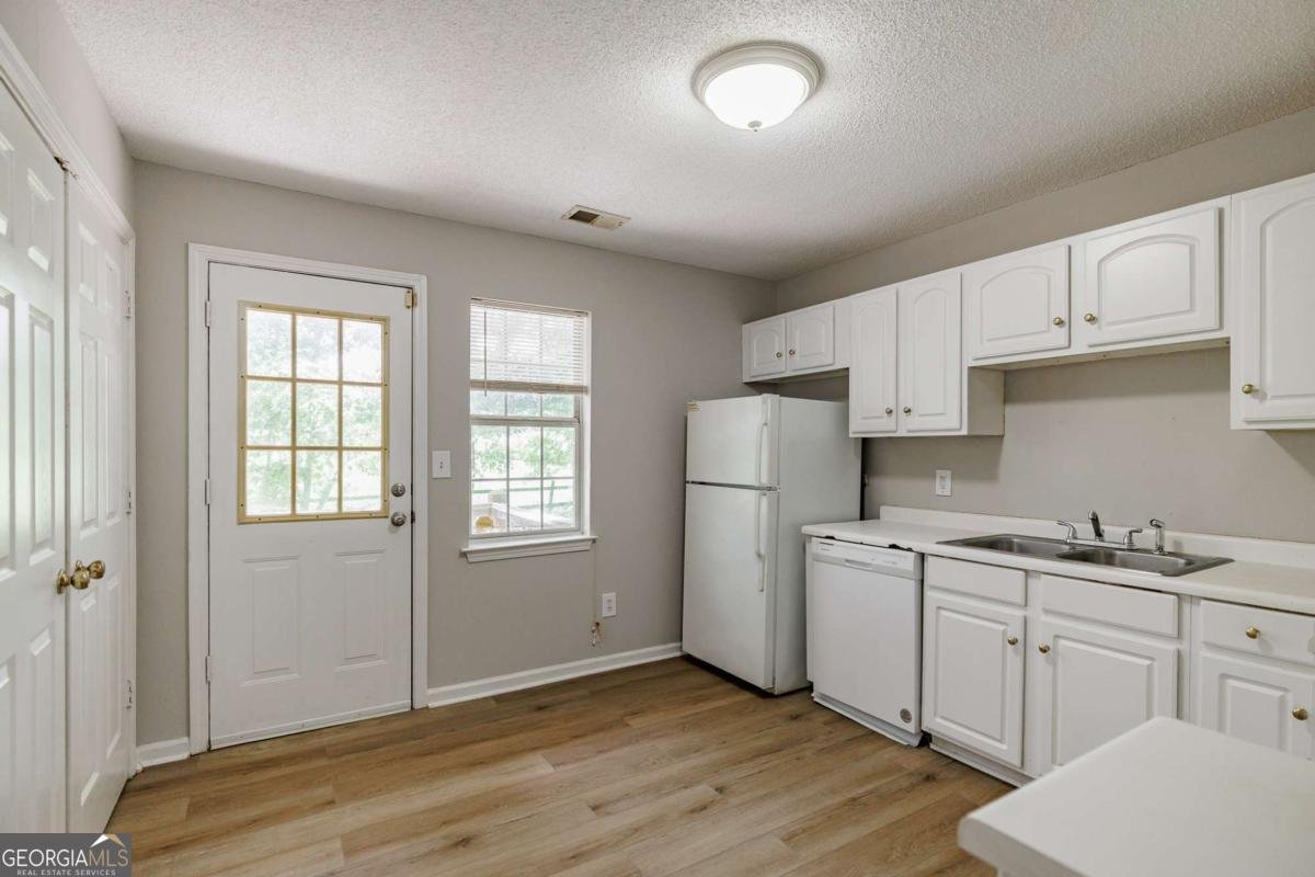 100 Woodstone Drive Athens - 11