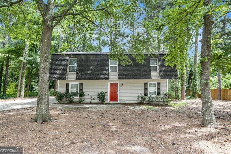 4239 MIDWAY Douglasville - 1