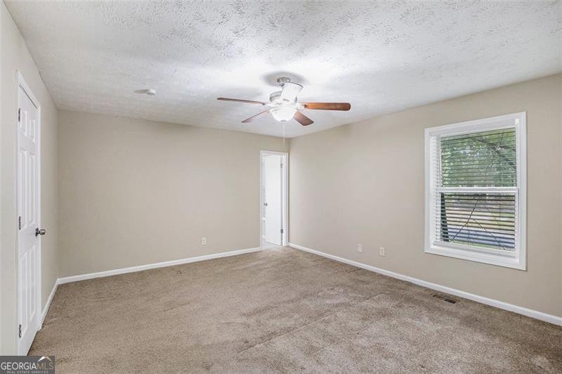 4239 MIDWAY Douglasville - 11