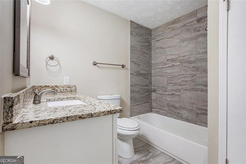 4239 MIDWAY Douglasville - 12