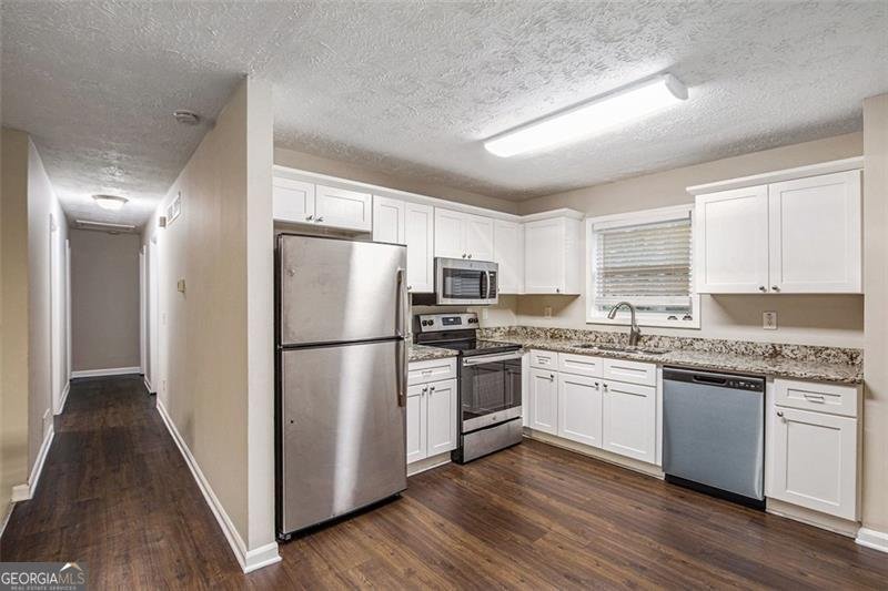 4239 MIDWAY Douglasville - 4