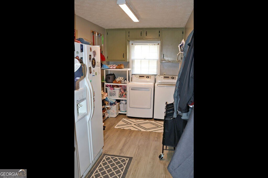 914 Newcastle Drive Lilburn - 4