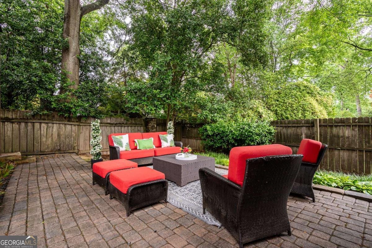 2580 Acorn Avenue Atlanta - 46