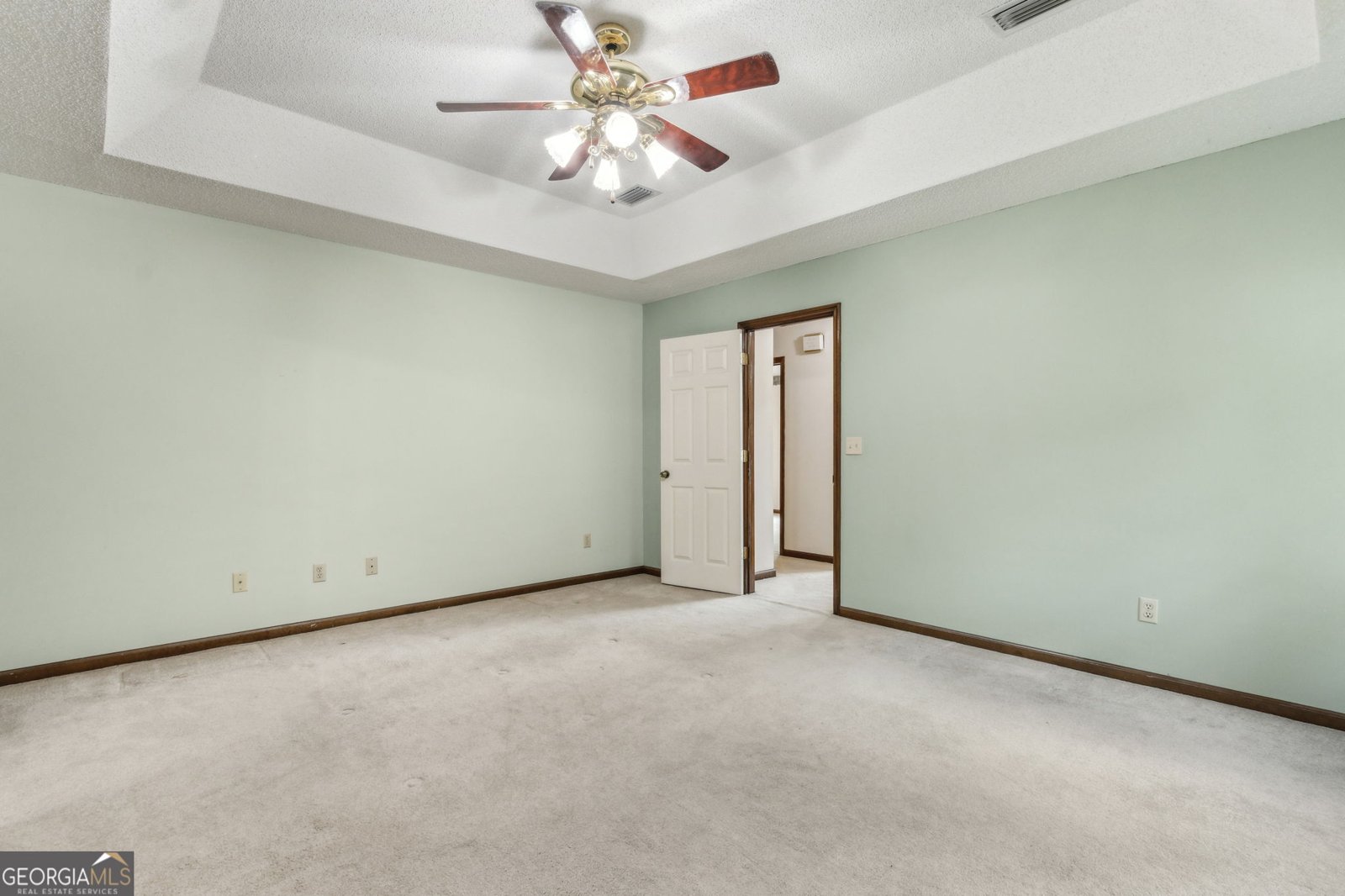 87 Deals Circle Woodbine - 20