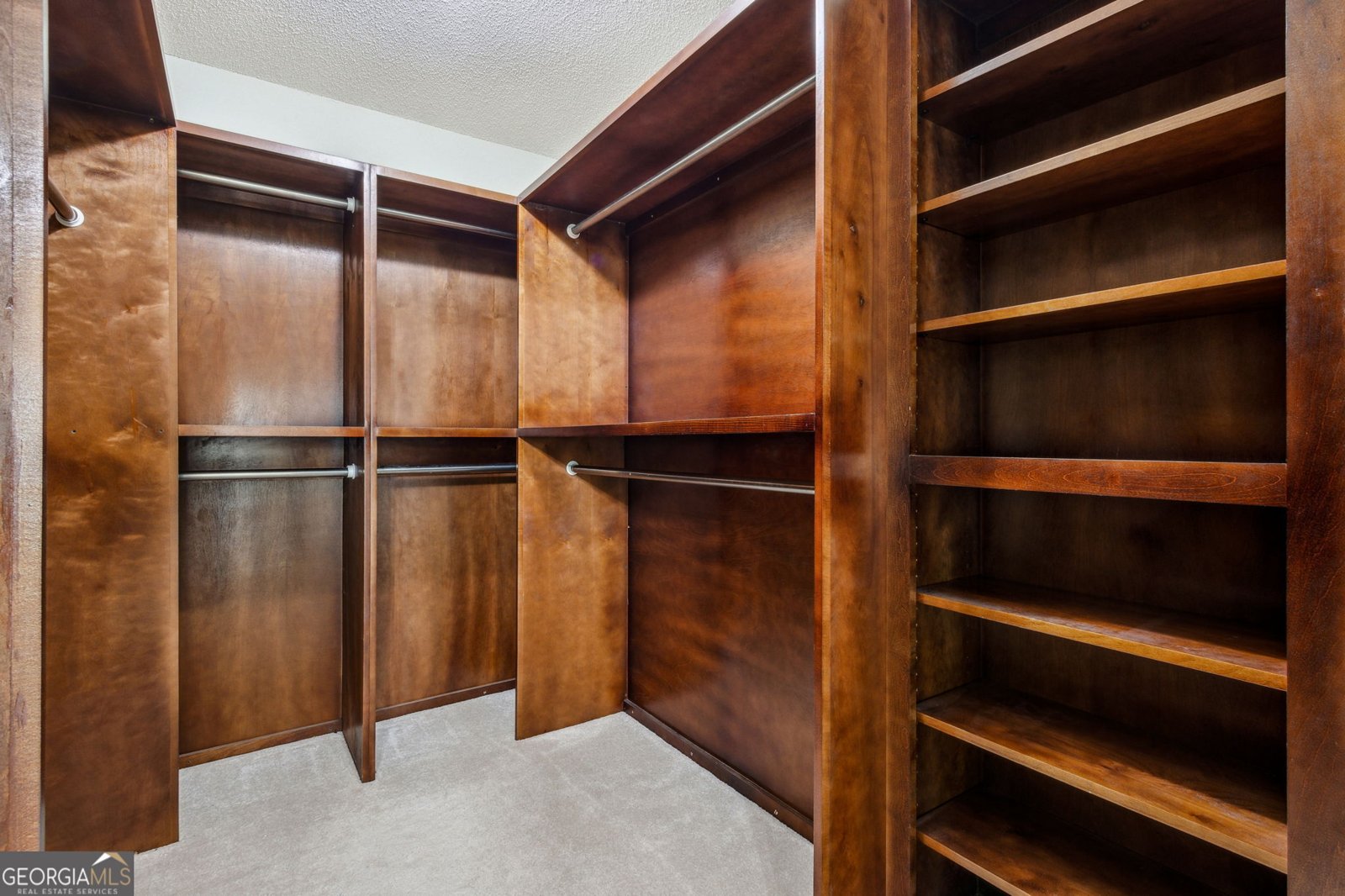 87 Deals Circle Woodbine - 27