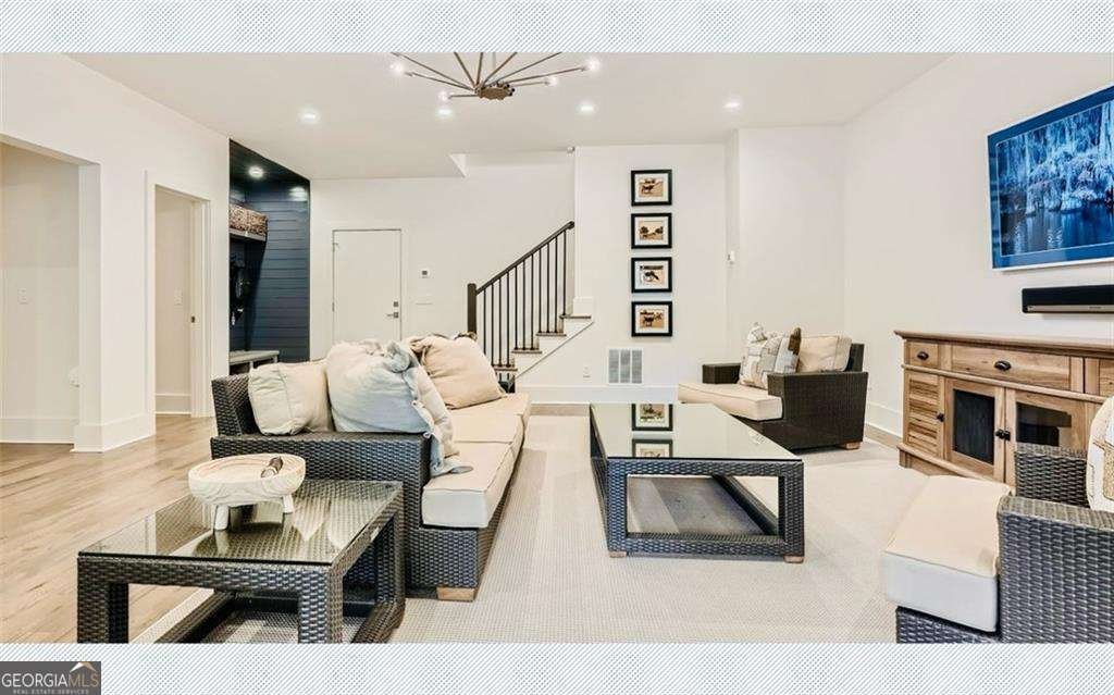 1059 Antioch Drive Brookhaven - 12
