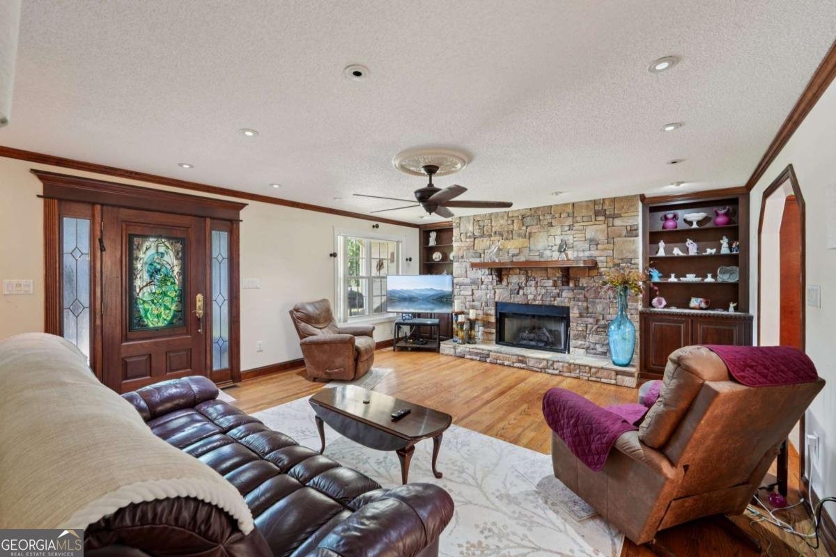 5492 Twin Oak Drive Douglasville - 14