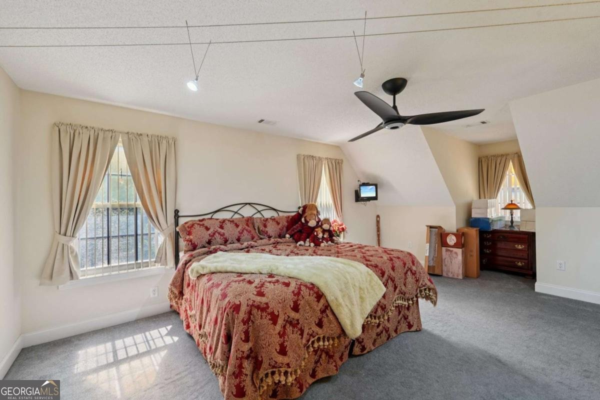 5492 Twin Oak Drive Douglasville - 38