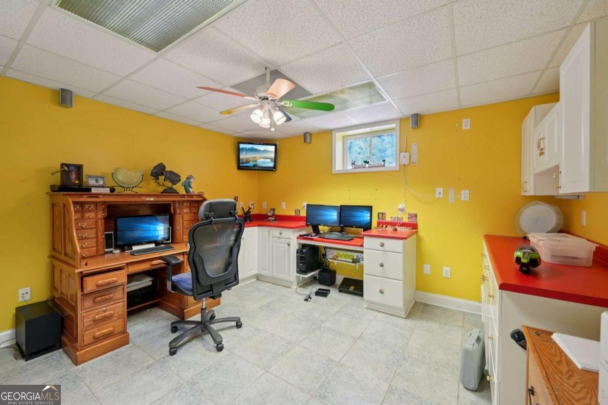 5492 Twin Oak Drive Douglasville - 41
