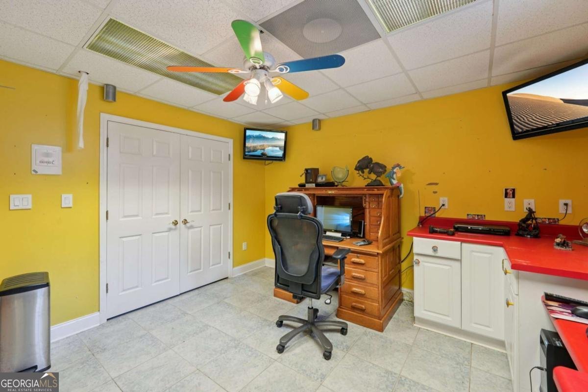 5492 Twin Oak Drive Douglasville - 42