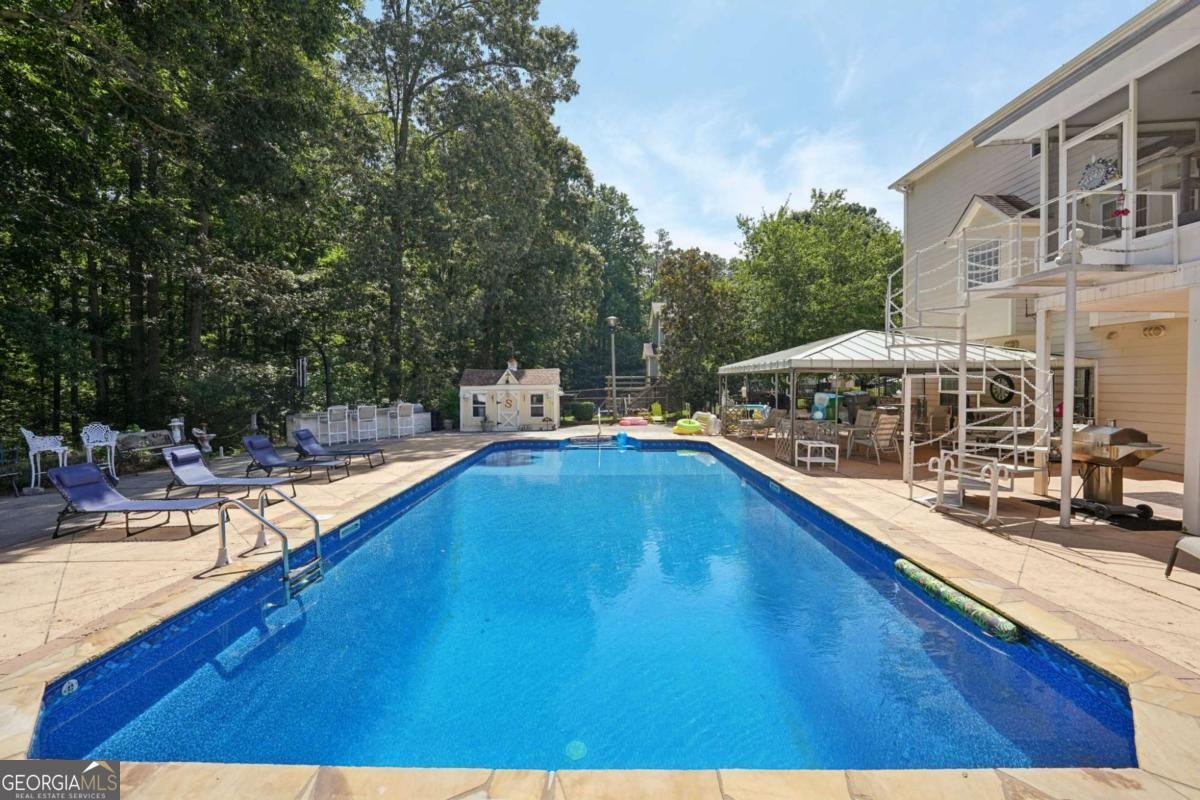 5492 Twin Oak Drive Douglasville - 63