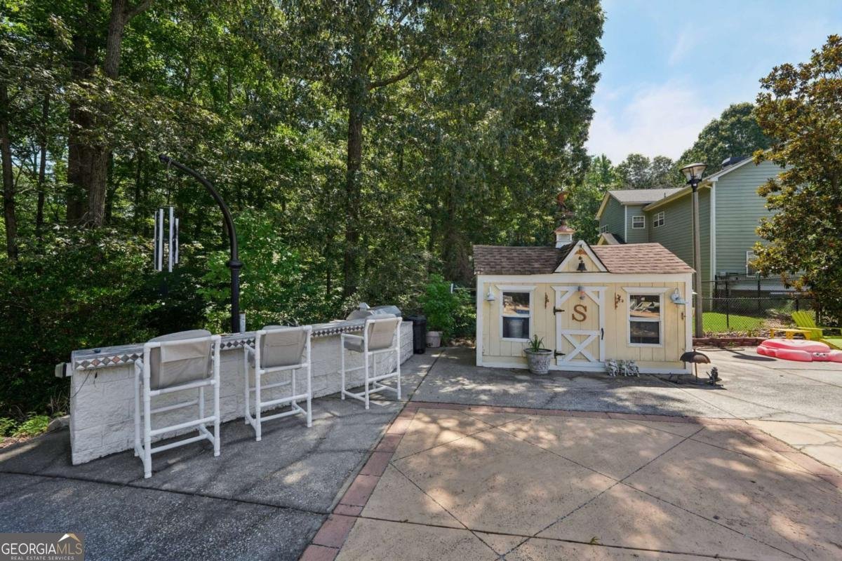 5492 Twin Oak Drive Douglasville - 69