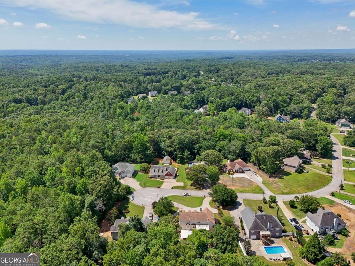 5492 Twin Oak Drive Douglasville - 83