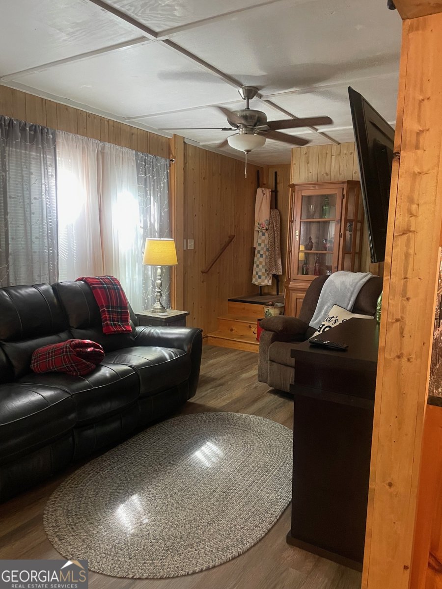53 Candy Land Drive Cleveland - 56