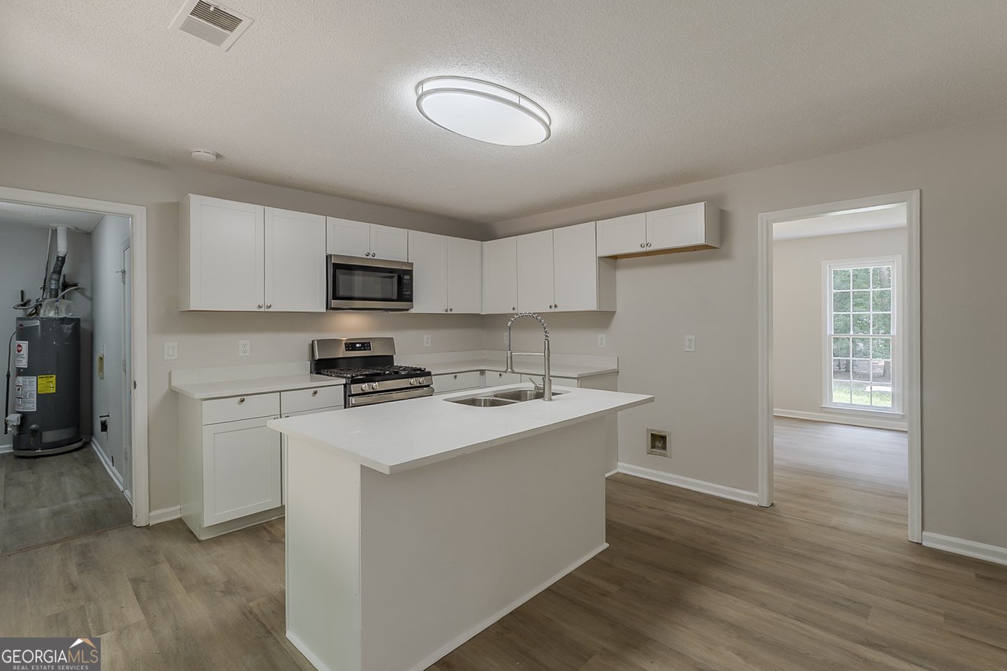 1056 Retner Drive Mableton - 2