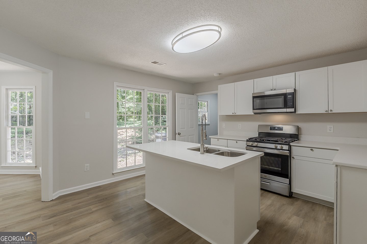 1056 Retner Drive Mableton - 3