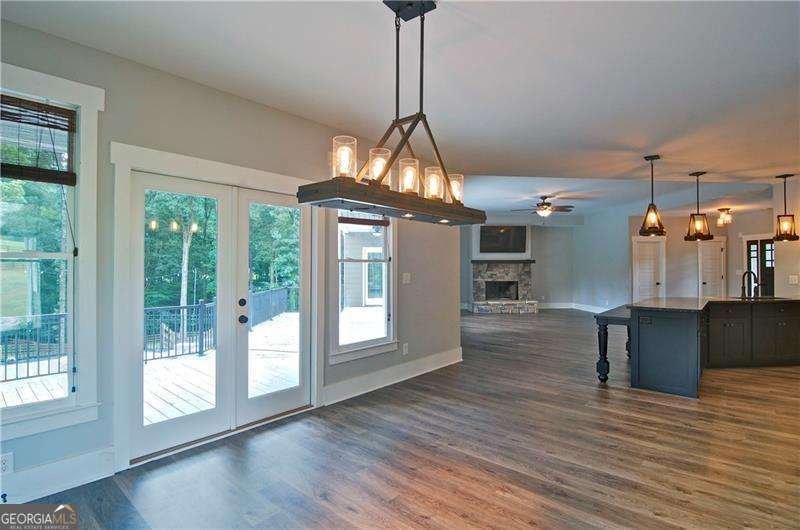1510 Thomas Road Canton - 28