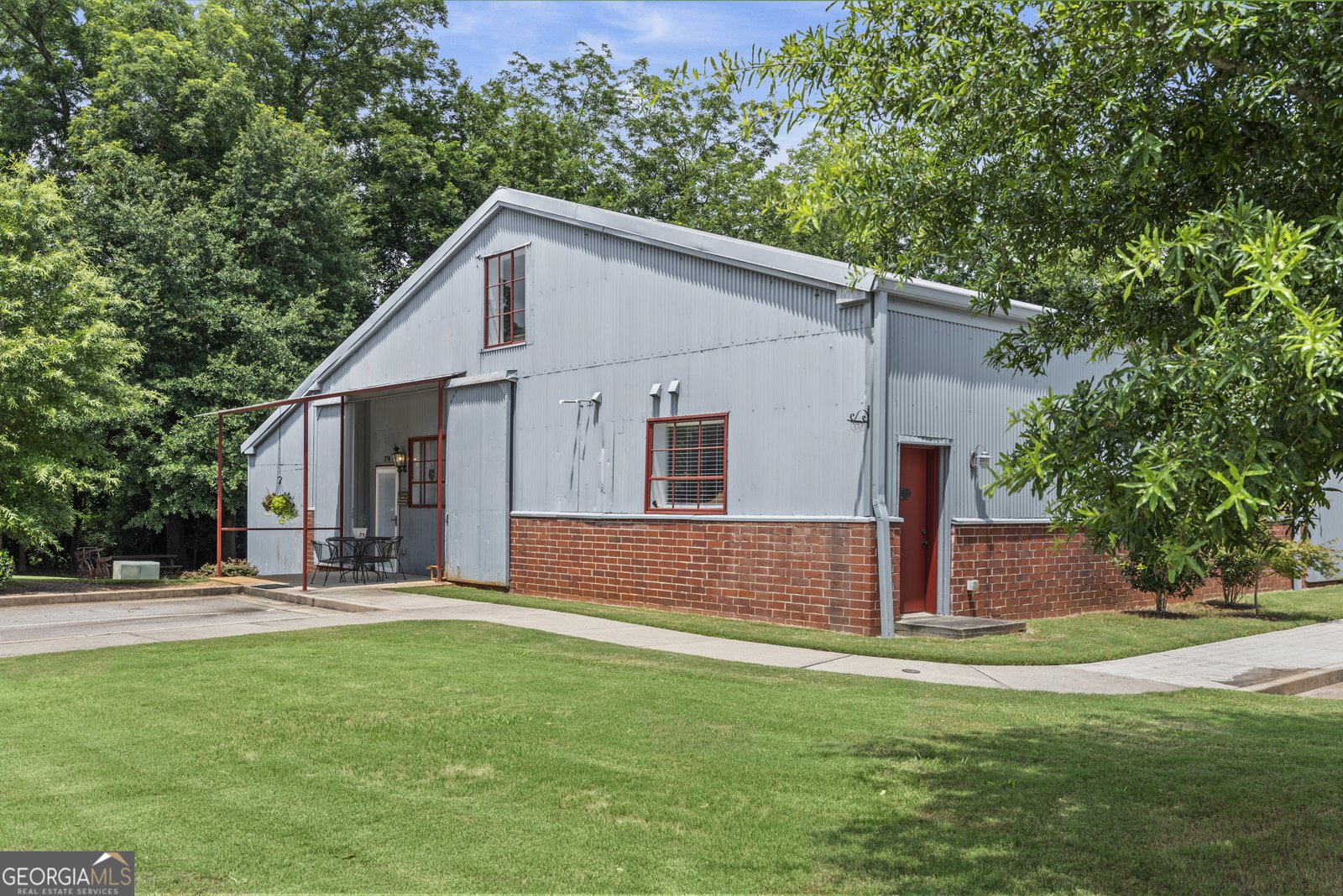 370 Park Street Madison - 1