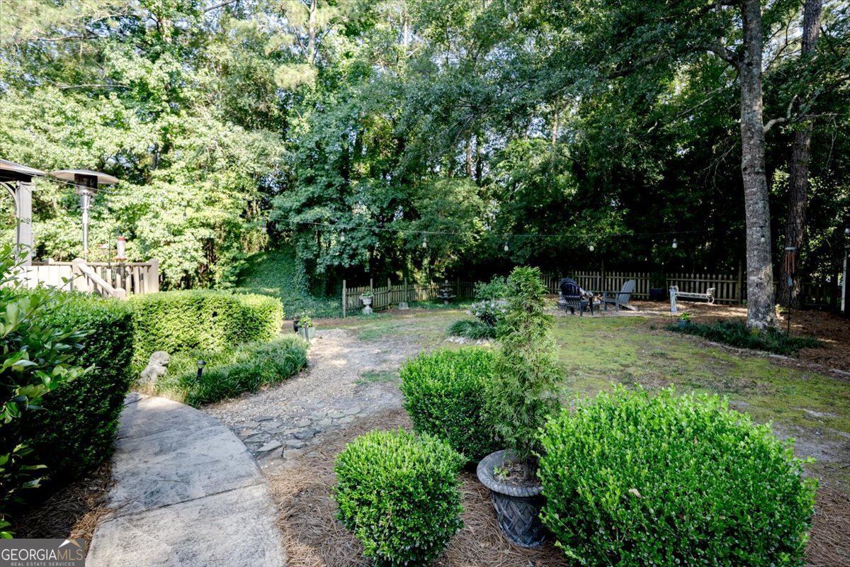 1183 Saint Andrews Drive Macon - 38