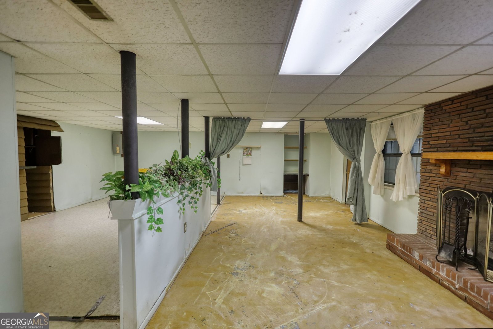 4445 Hillpine Road Forest Park - 28