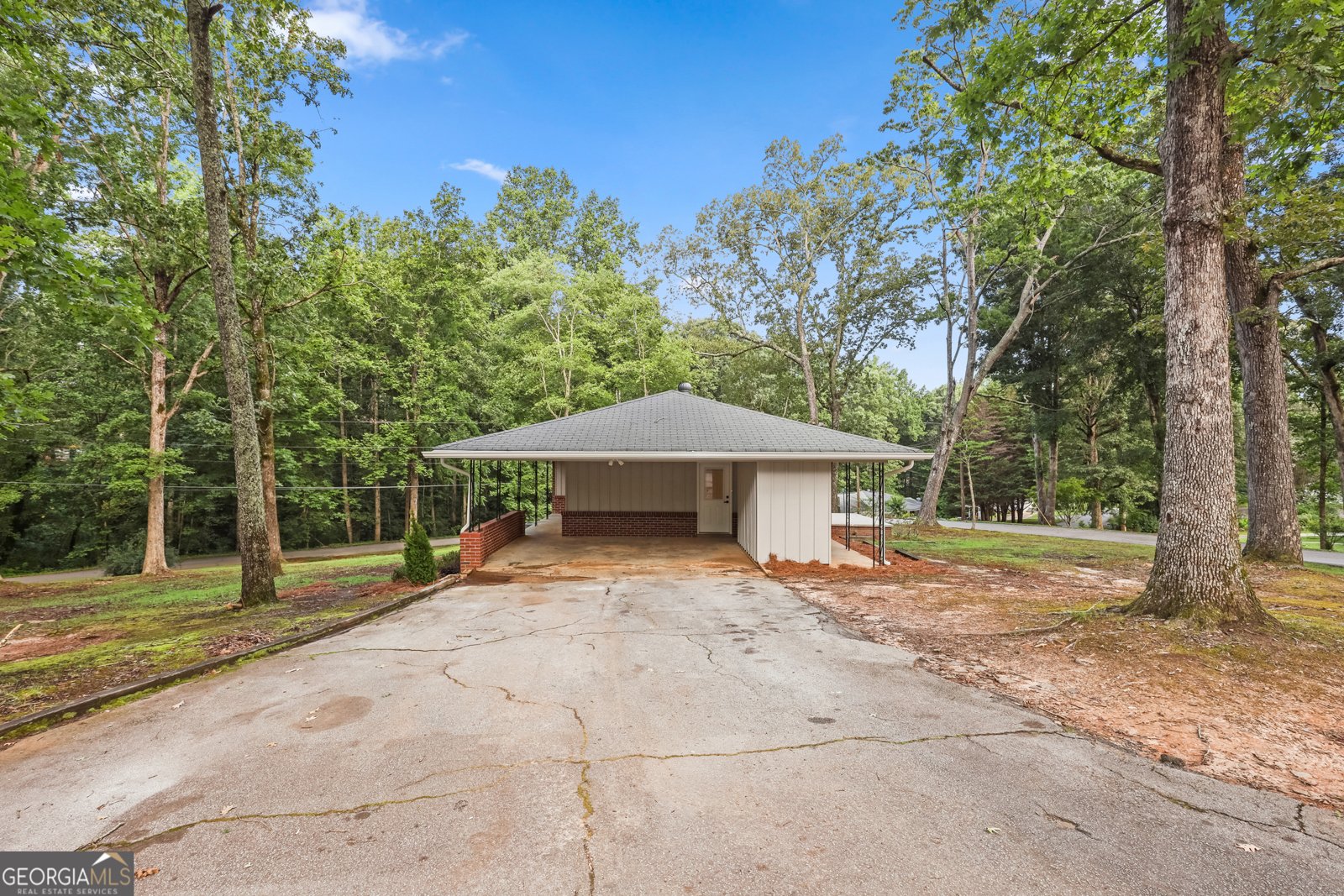 221 Yonah Drive Clarkesville - 18