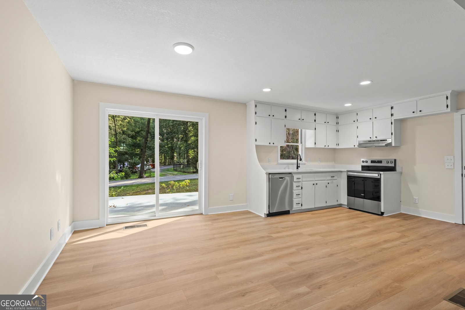 221 Yonah Drive Clarkesville - 5