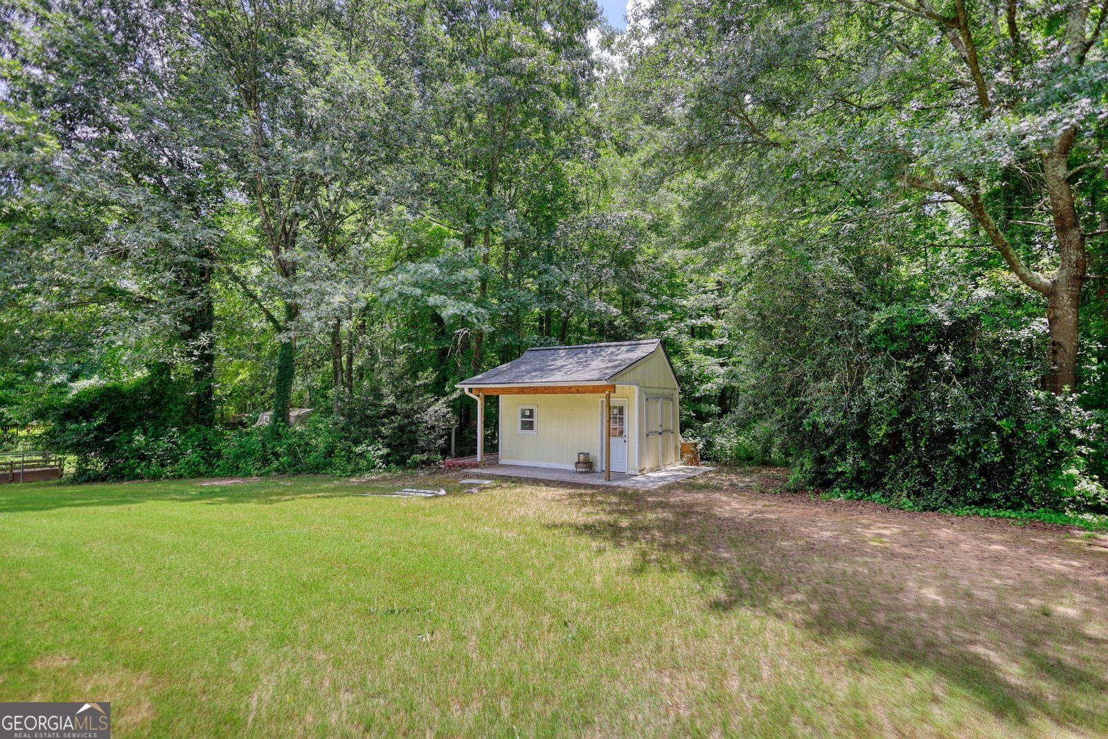 545 Herring Road Grayson - 37