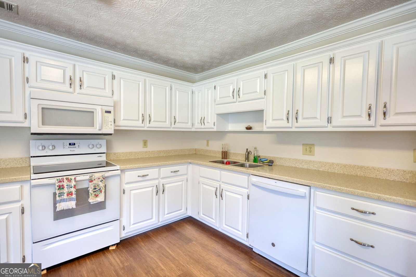 545 Herring Road Grayson - 4