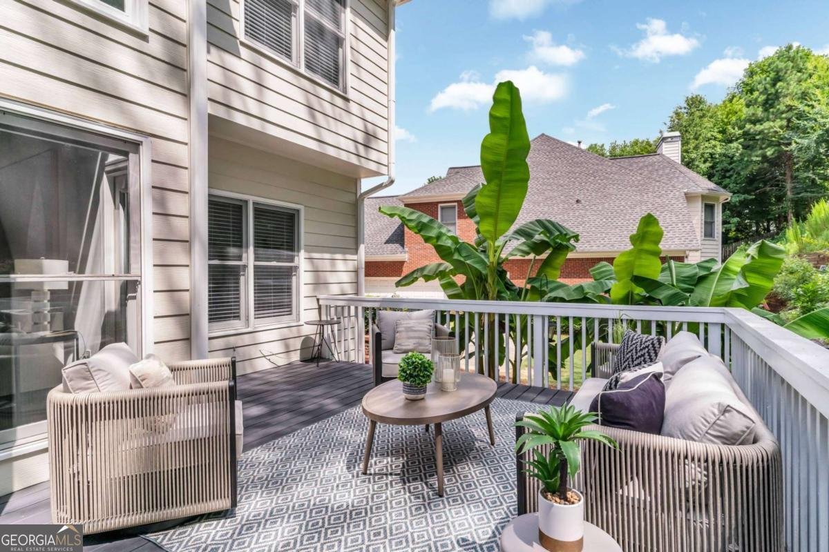 5750 Lake Heights Circle Johns Creek - 10
