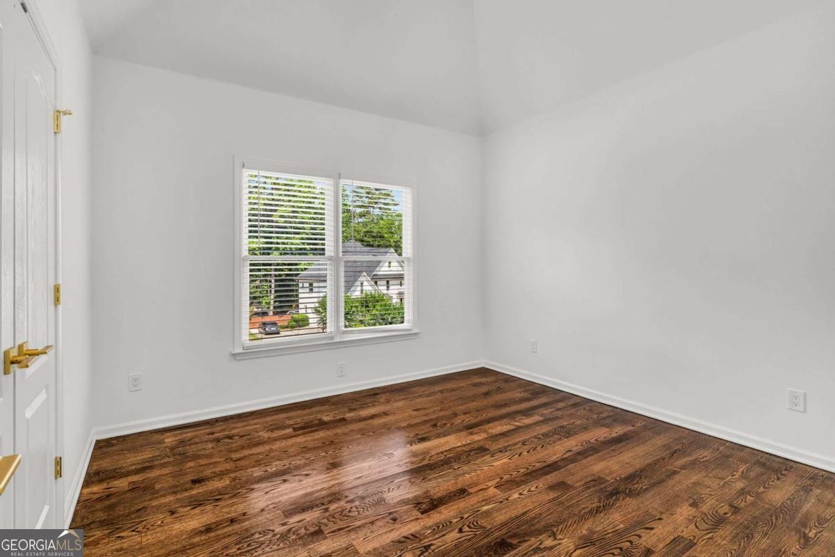 5750 Lake Heights Circle Johns Creek - 56