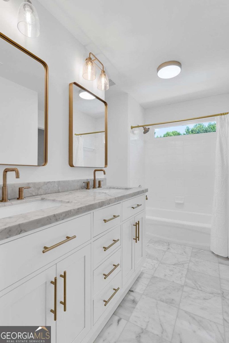 5750 Lake Heights Circle Johns Creek - 60