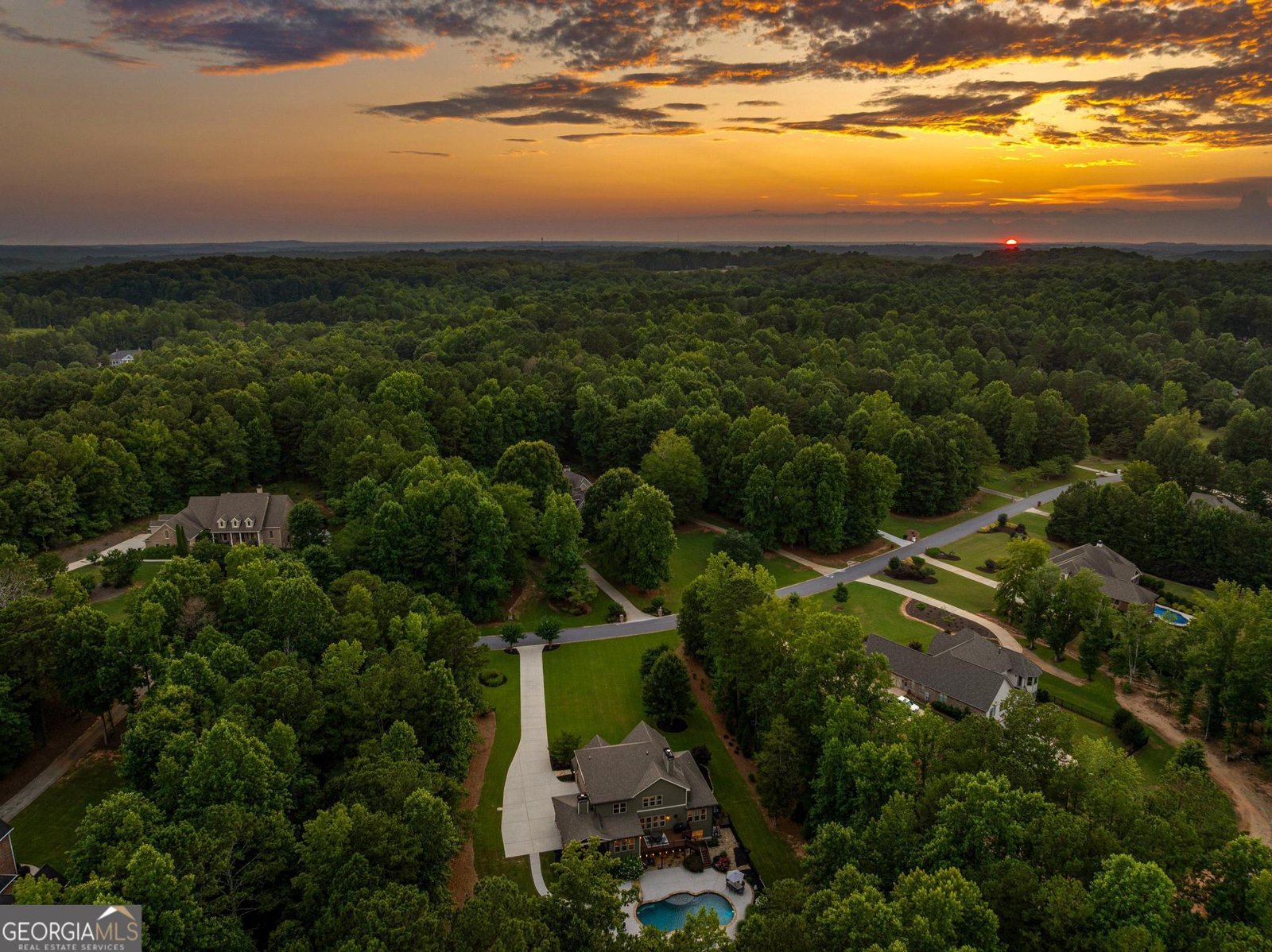 1127 Antrim Glen Drive Hoschton - 22