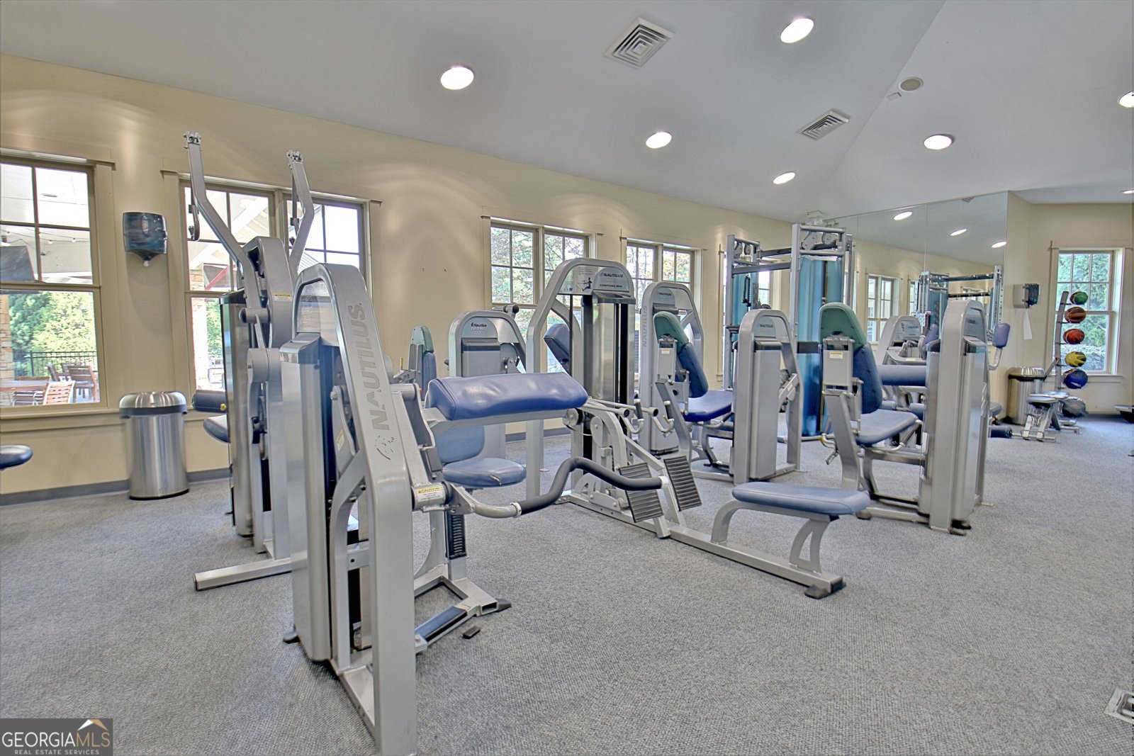 9956 Barnsbury Road Douglasville - 68