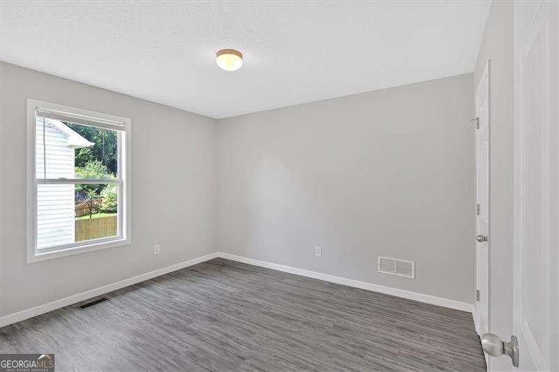 60 Oakbrook Drive Cartersville - 29