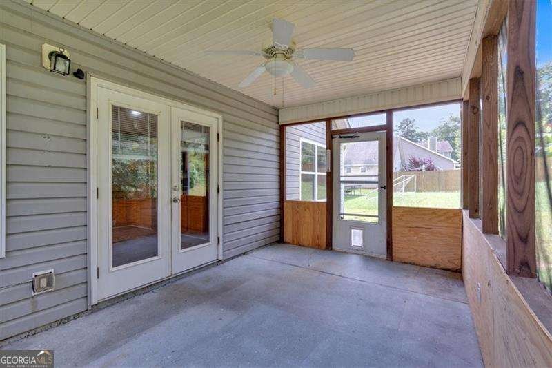 60 Oakbrook Drive Cartersville - 33
