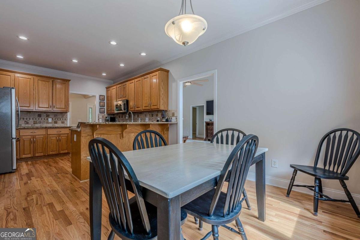1498 Pinyan Lane Canton - 32