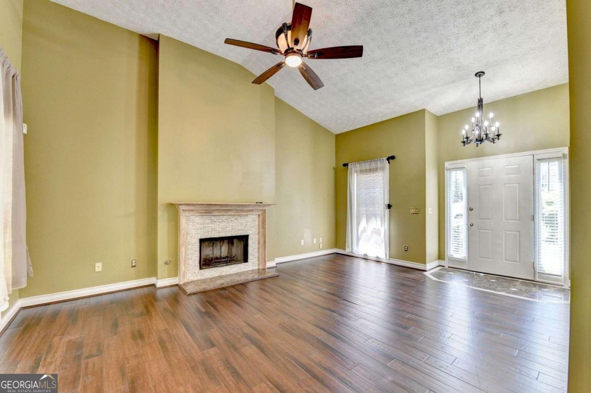 2915 White Blossom Lane Suwanee - 4