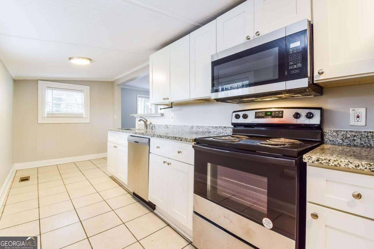 884 Custer Avenue Atlanta - 11