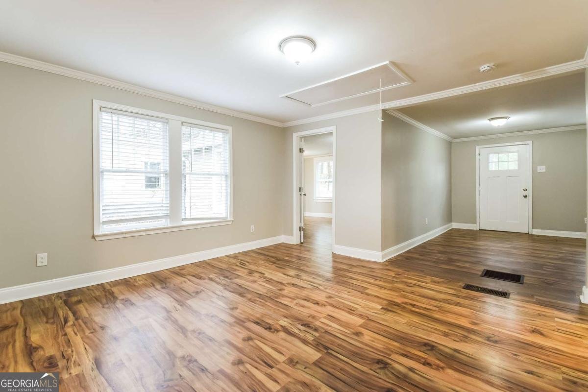 884 Custer Avenue Atlanta - 4