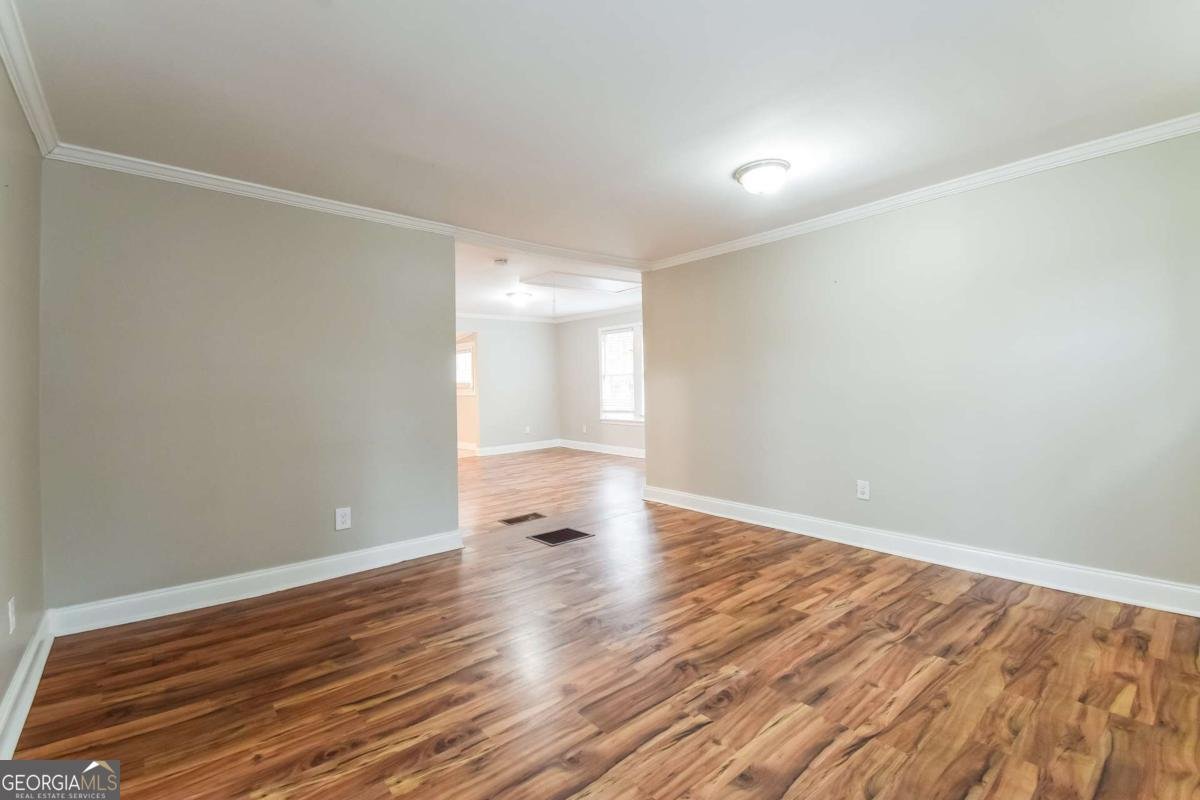 884 Custer Avenue Atlanta - 7