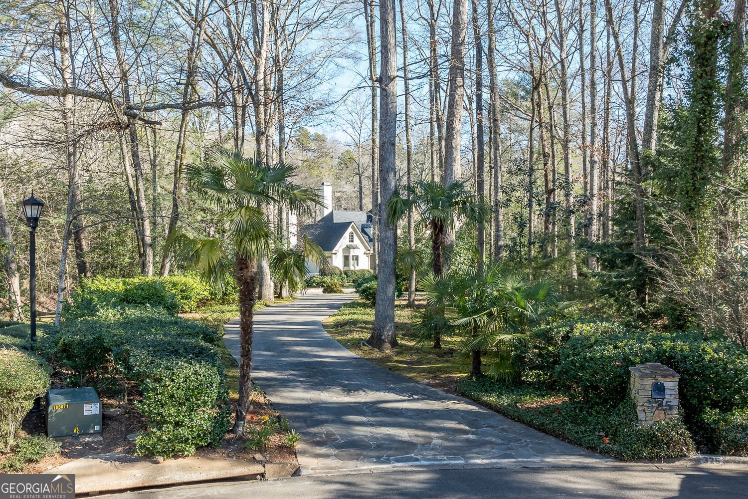 325 Riverhall Court Sandy Springs - 4
